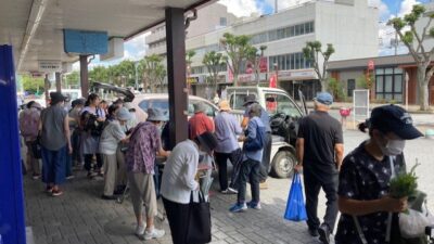 北坂戸駅前で採れたて新鮮な農産物や手づくり加工品が買える！ 北坂戸駅西口広場の「軽トラック市」に行ってきました（2023年9月12日）