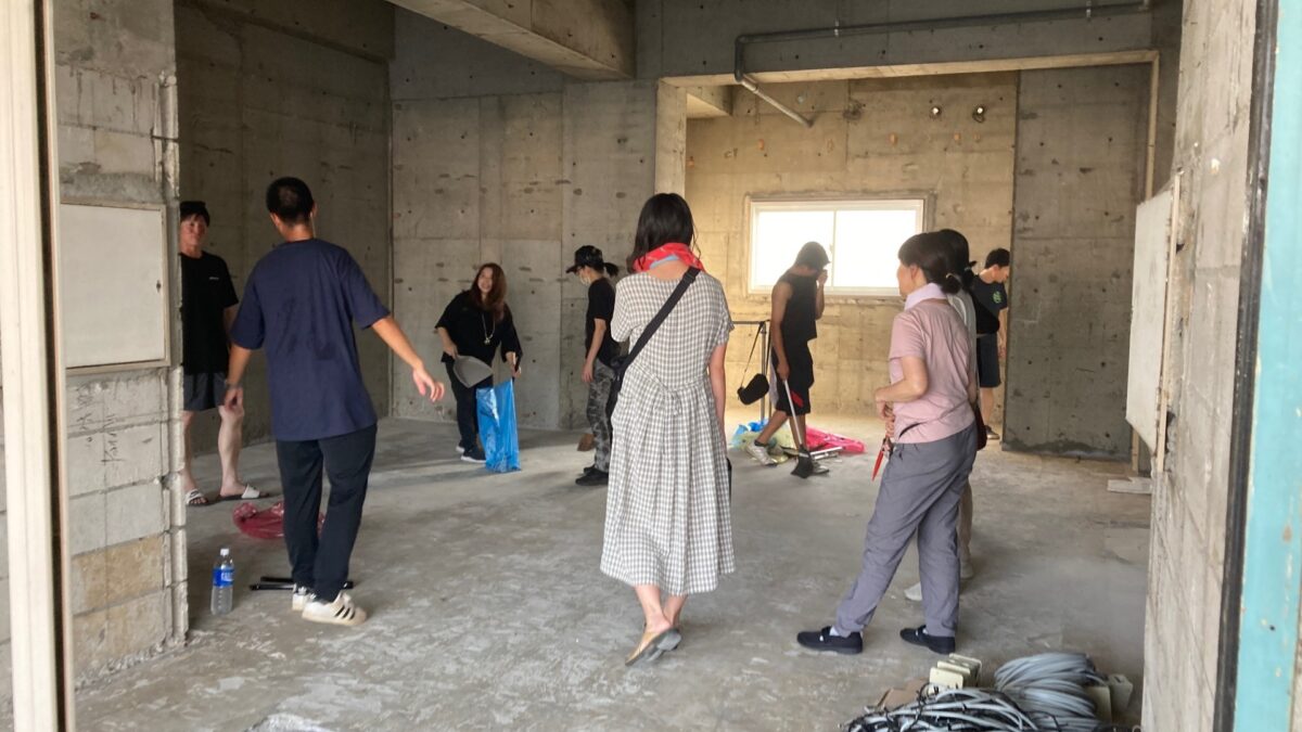 北坂戸団地商店街の空き店舗活用プロジェクト第１弾「OSOUJI」を実施しました　～　キタサカまちづくり部　～（2025年8月5日）