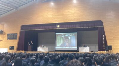 小川高校で開催された「小川高校国際会議OGIC2025」にて、安彦良和さんの基調講演を拝聴しました（2026年1月23日）